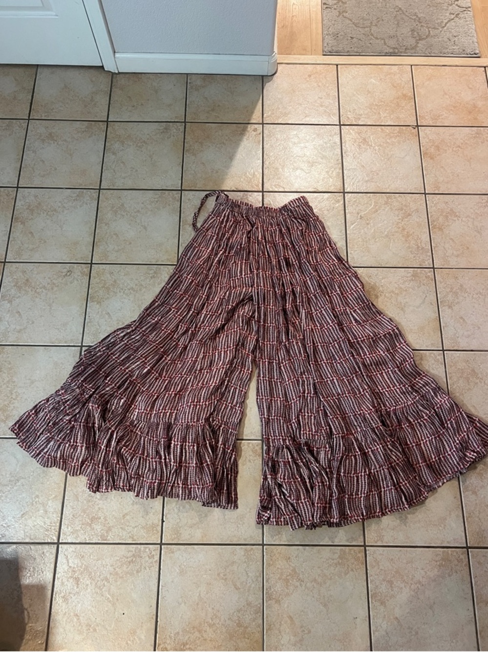 Punit Balana Boho Wide Flowy Leg‎ Ruffled Palazzo Pants Red Stripe Floral, Large